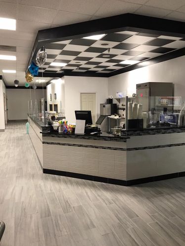 715 N Giant City Rd, Carbondale, IL 62902